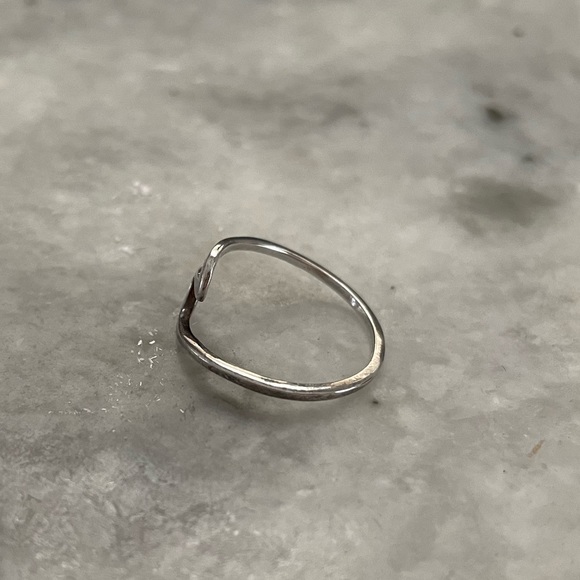 Pura Vida Sterling Silver Wave Ring - Picture 5 of 11